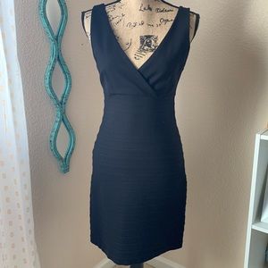 ❤️Little black dress❤️EXPRESS❤️Medium
